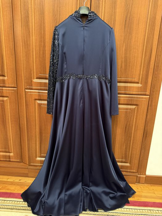 Вечерняя платья сотилади