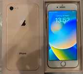 iPhone 8,64G Rose Gold В много добро състояние!