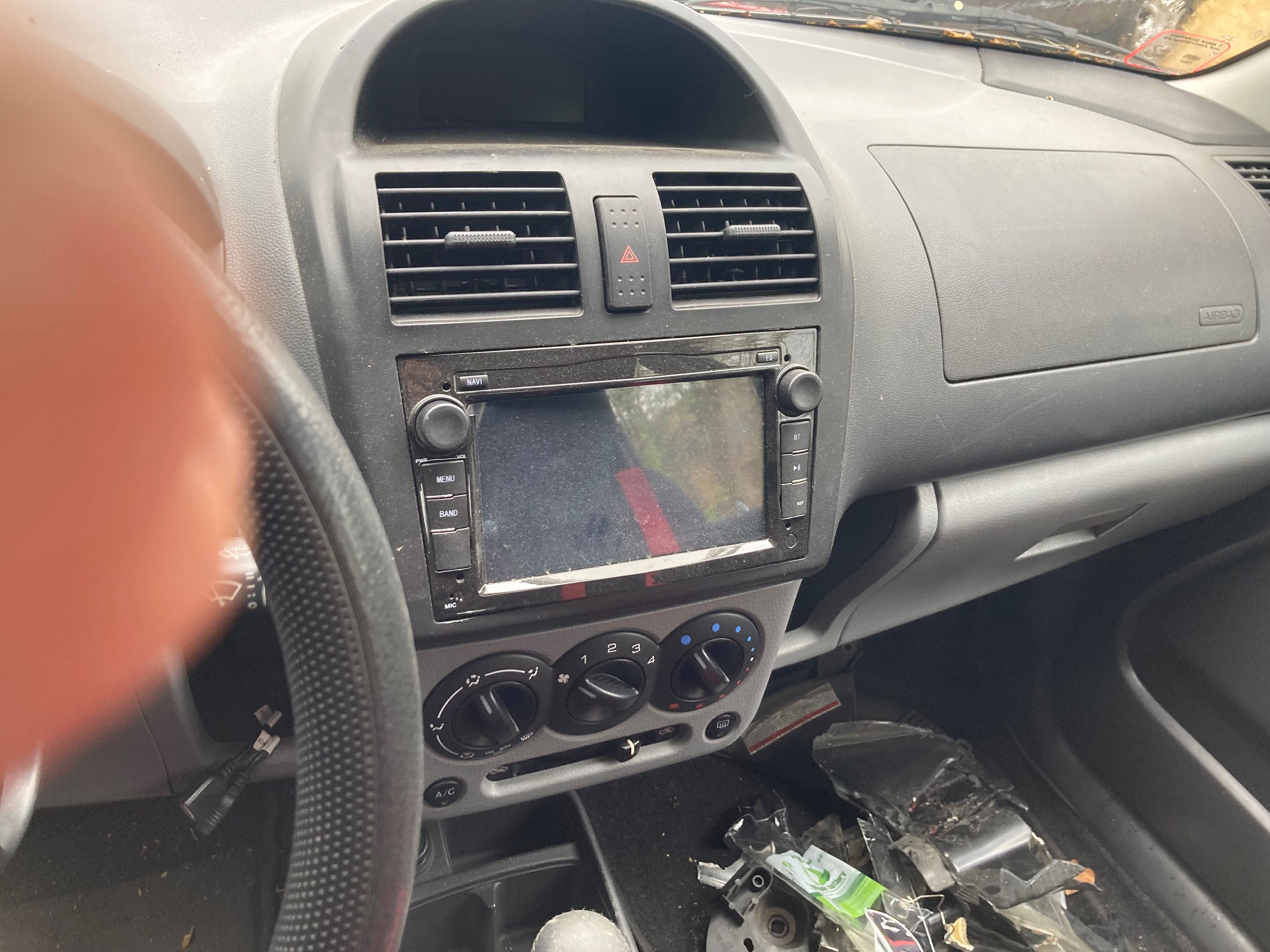Suzuki Ignis. 1.3vvti. 94кс. 2007г. На части