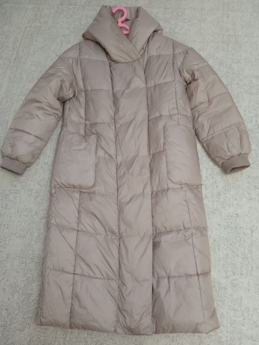 Пуховик зимний в отличном состоянии