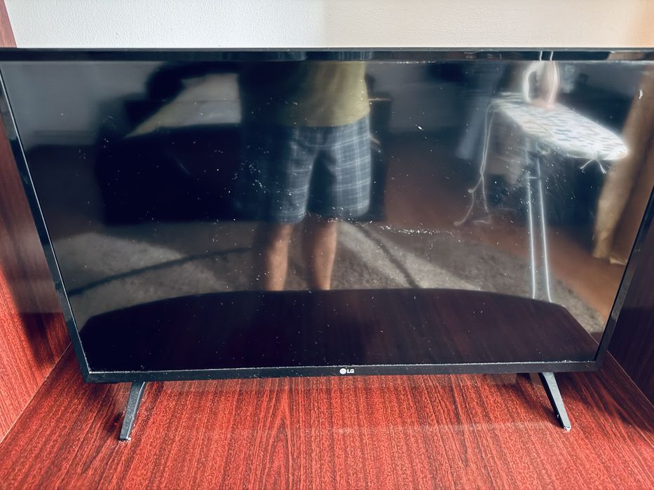 Televizor LG 80’ HD