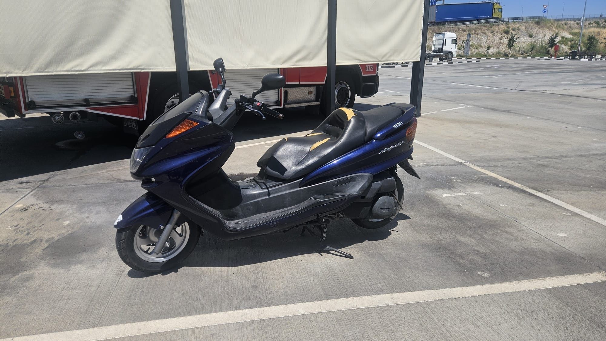 Yamaha majesty 250