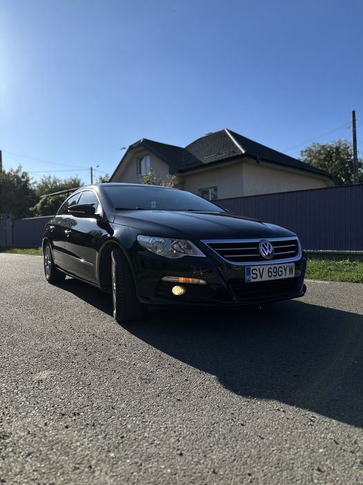 Vând Passat CC.