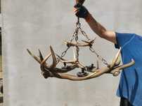 Candelabru din coarne de cerb