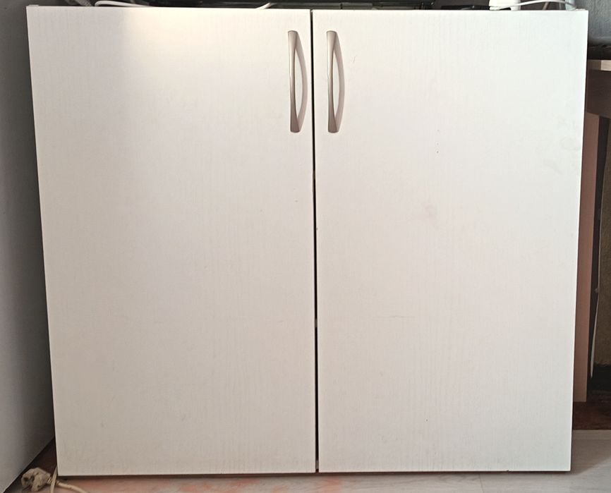 Продам шкаф кухонный