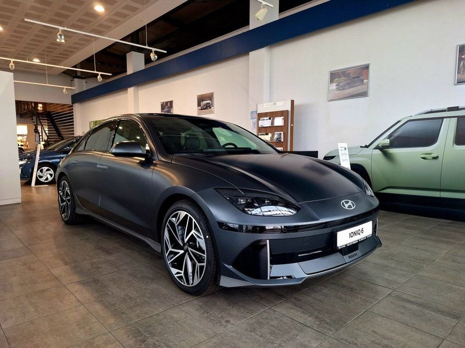 Hyundai IONIQ IONIQ 6 77kW 4WD 325CP Luxury - Nocturne Gray Mat