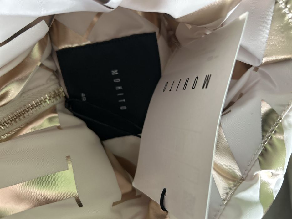 Късо зимно яке (MOHITO) - размер 40