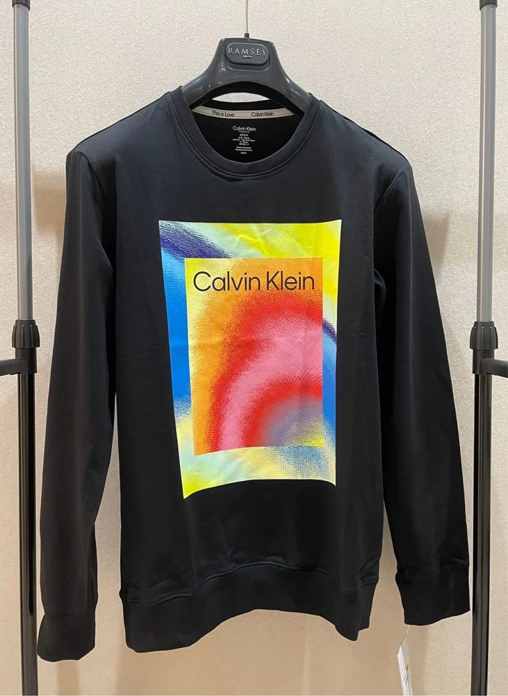 Calvin Klein свитшот оригинал S,M