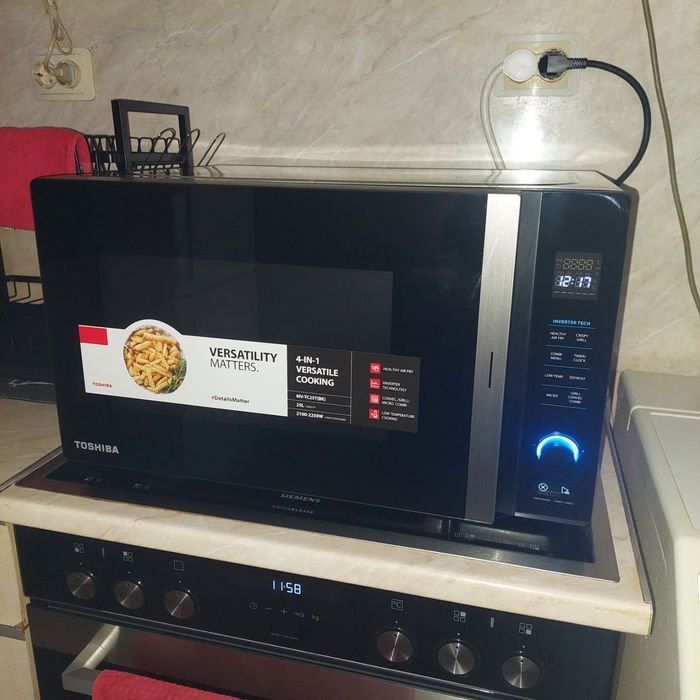Микровълнова фурна Toshiba MV-TC25TBK