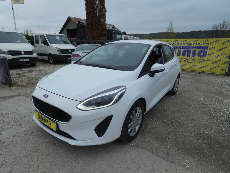 Ford Fiesta / 3 unitati / lane assist / diesel