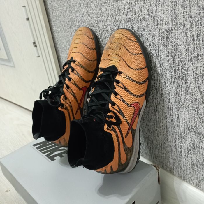 Сороконошка Nike Air Zumm