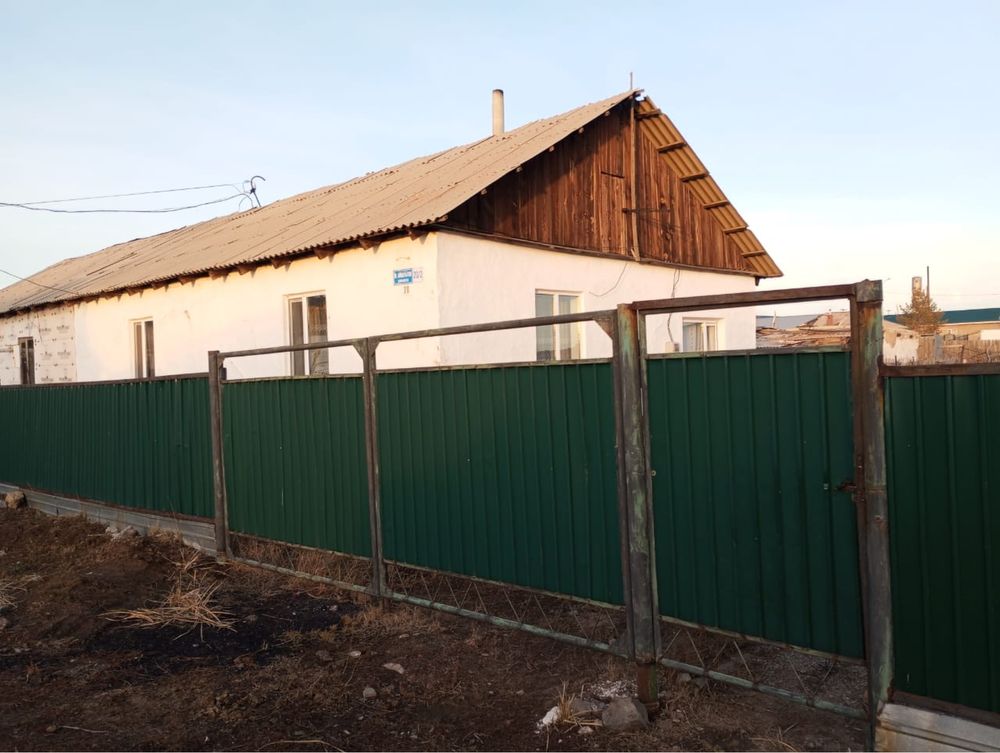 Продам дом в п.Баянаул