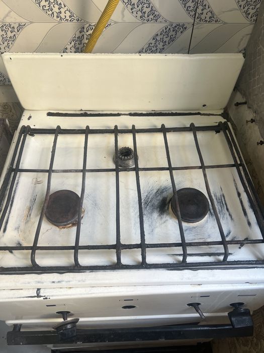 Gaz plita sotiladi