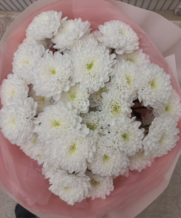 Красивый  нежный букет из хризантем за 12000 тенге