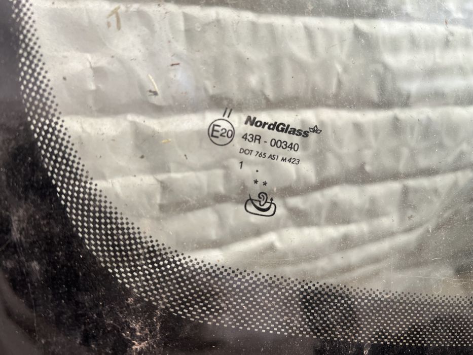 parbriz volkswagen passat b8 - motorina 2015