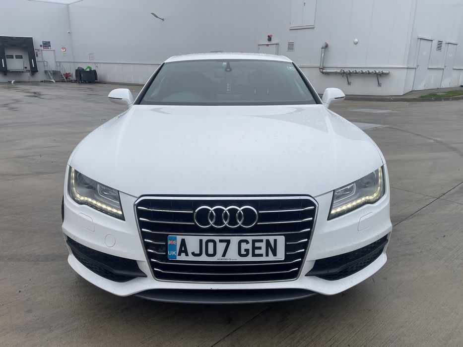 Audi A7 S-line 3.0 TDI 204cp multitronic 8+1 stare excelenta