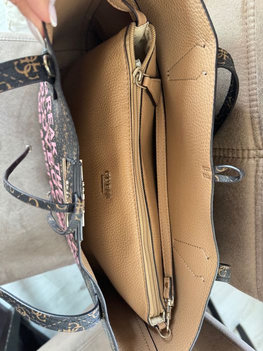 Чанта Guess Brown Shopper Bag