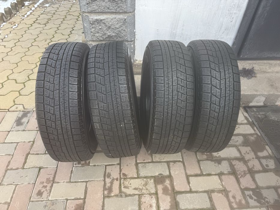 Продам копмплект шин Yokohama с дисками