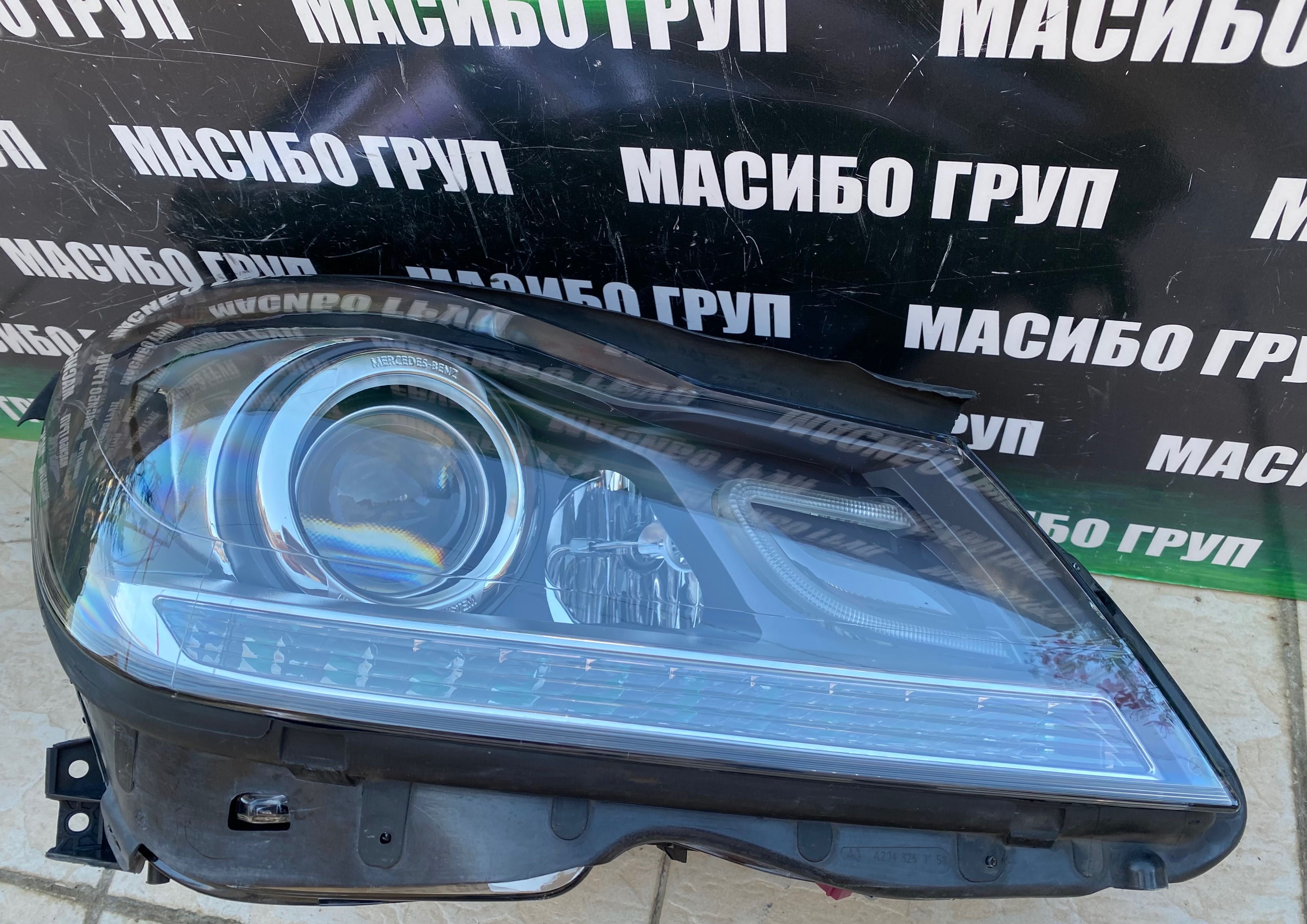 Фар far десен фарове за Мерцедес Ц204 Mercedes C-класа W204 фейс