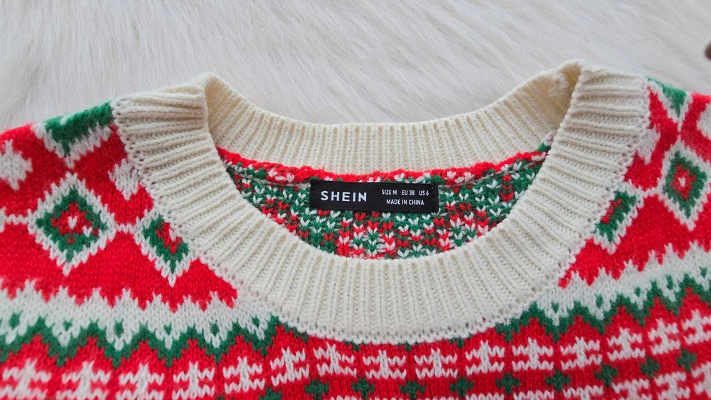 Дамски Коледен пуловер М-Л