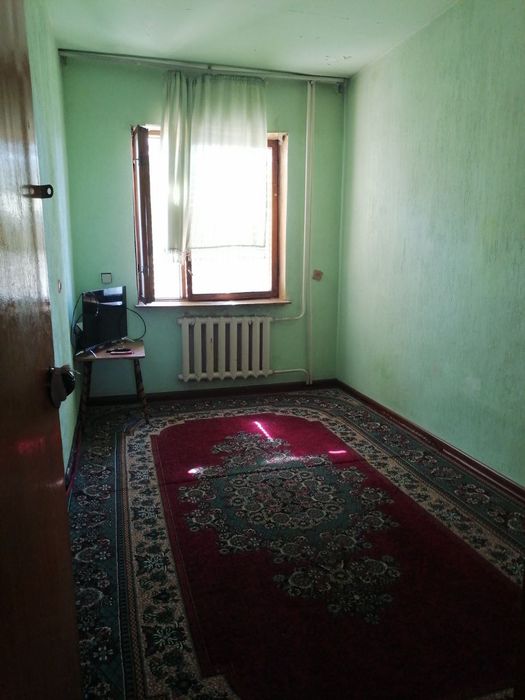 Продам 4х комнатную квартиру Юнусабад Абад КИРПИЧ 77 серия