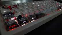 Tastatura mecanica custom. Stil japonez