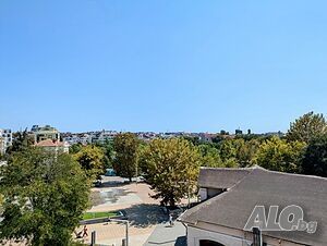 Дава се под наем Двустаен апартамент в Бургас, Център - 60 кв.м за 612 € - Снимка #10