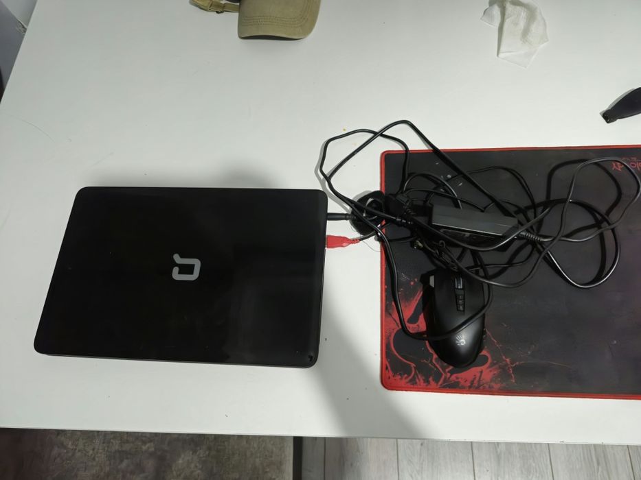 Ноутбук  SSD 240ГБ, 8ГБ ОЗУ, новый аккумулятор