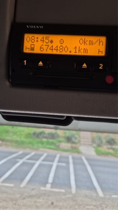 Volvo basculabil 8x4 volan pe dreapta