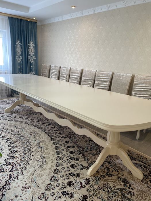 Гостевая стол 4 метра