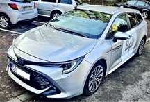 Inchiriem masina Toyota Corolla Hybrid 2021 auto pt. Bolt/Uber .Flota