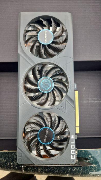 Видеокарта RTX4060 8gb
