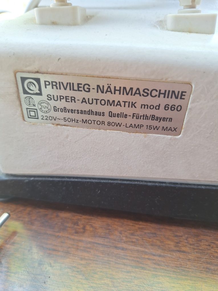 Шевна машина PRIVILEG немска