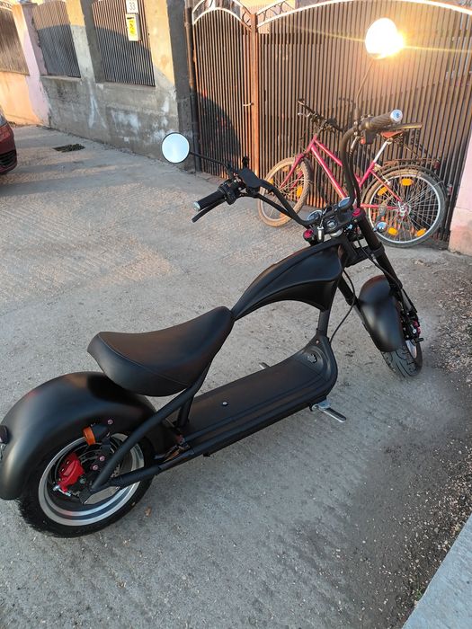 Scutere de vanzare