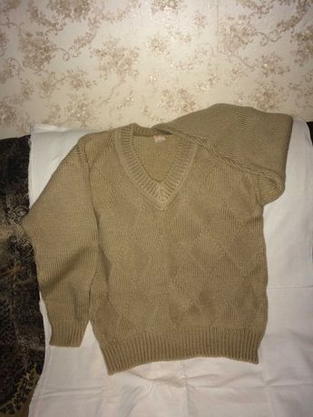 продам мужской пуловер