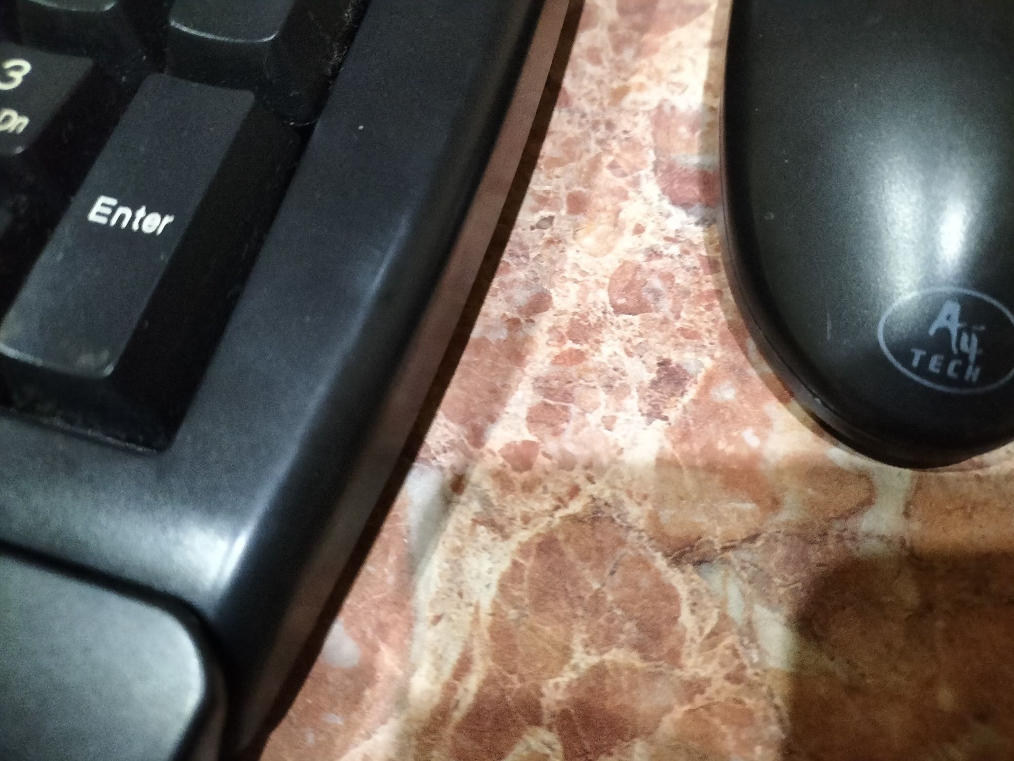 Tastatura.  +     mouse