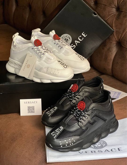 Adidasi Versace modele noi