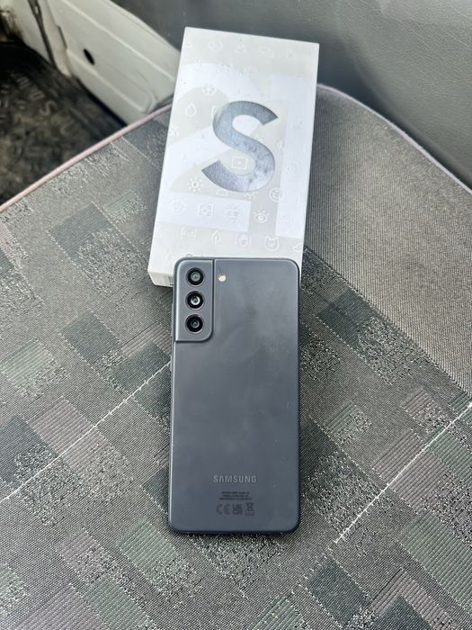 Самсунг с 21 фе 16/256 гб