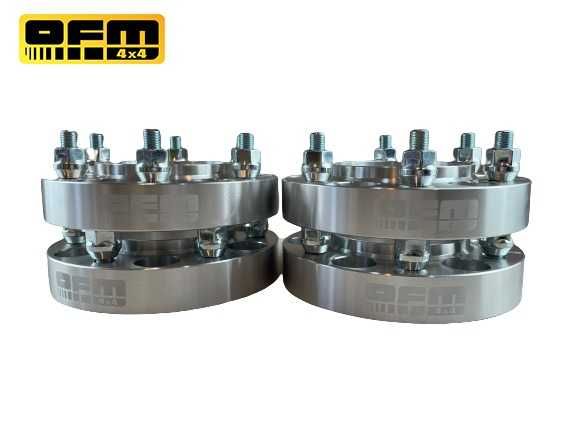 Flanse distantiere 30mm 6×114.3 M12X1,25 mm CB 66,1 + inel de centrare