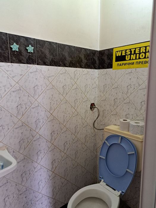 Дава под наем помещение