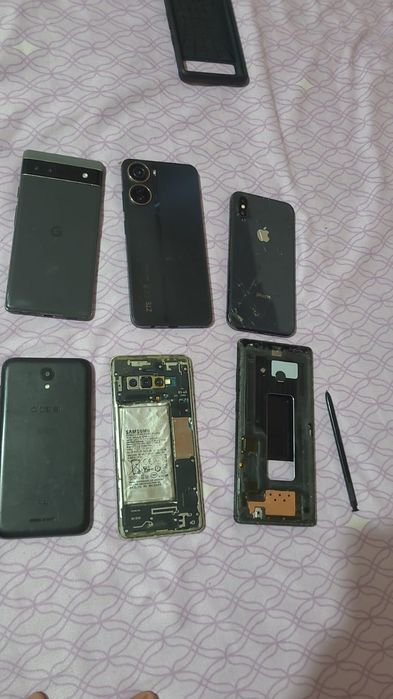 Telefoane pentru piese