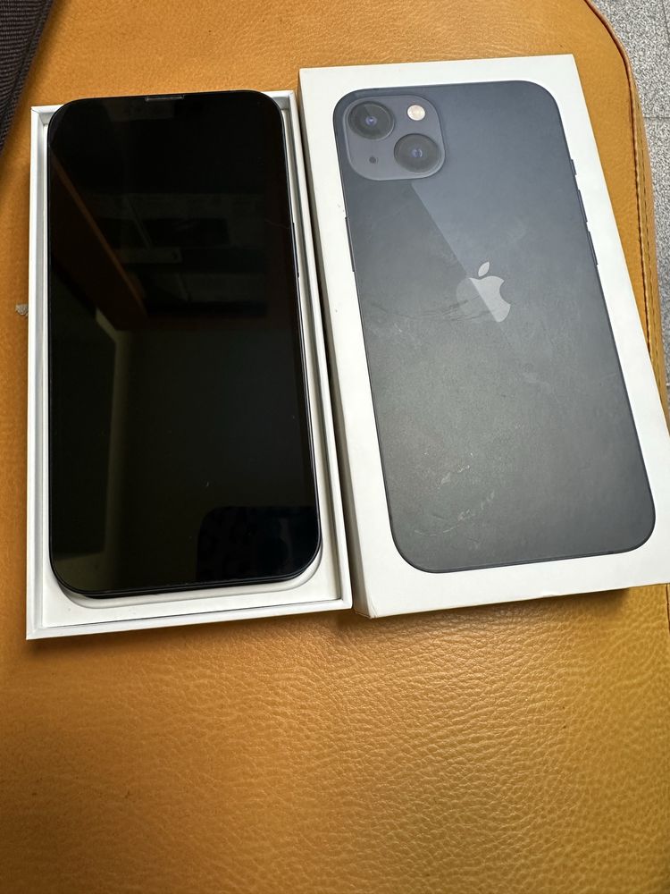 Iphone 13 midnight 128gb Перфектен!