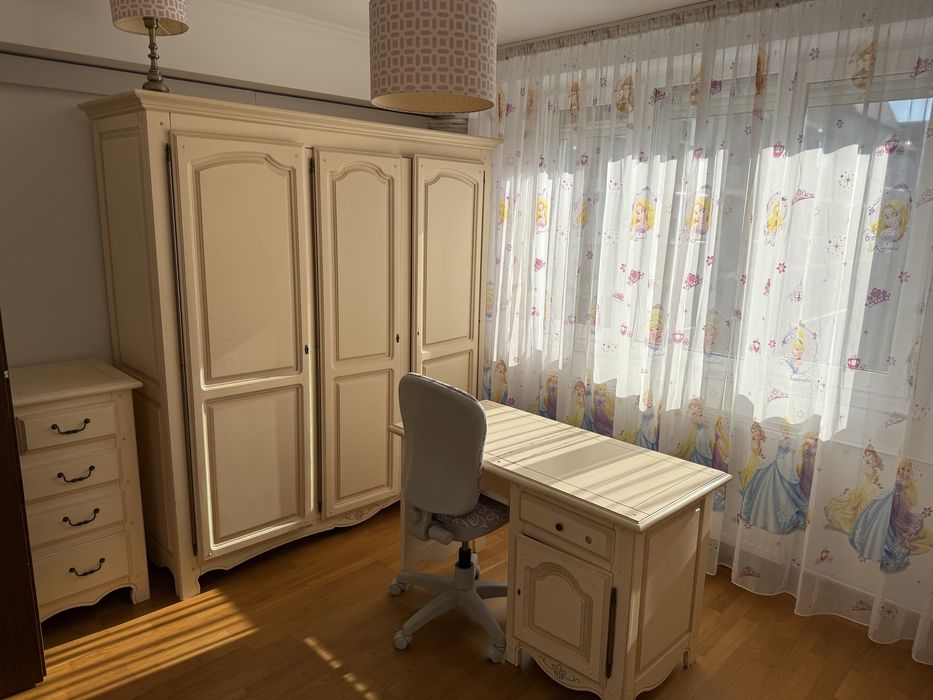 Apartament 3 camere Cantemir