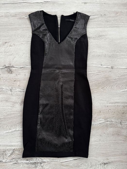 Рокля Guess XS/34