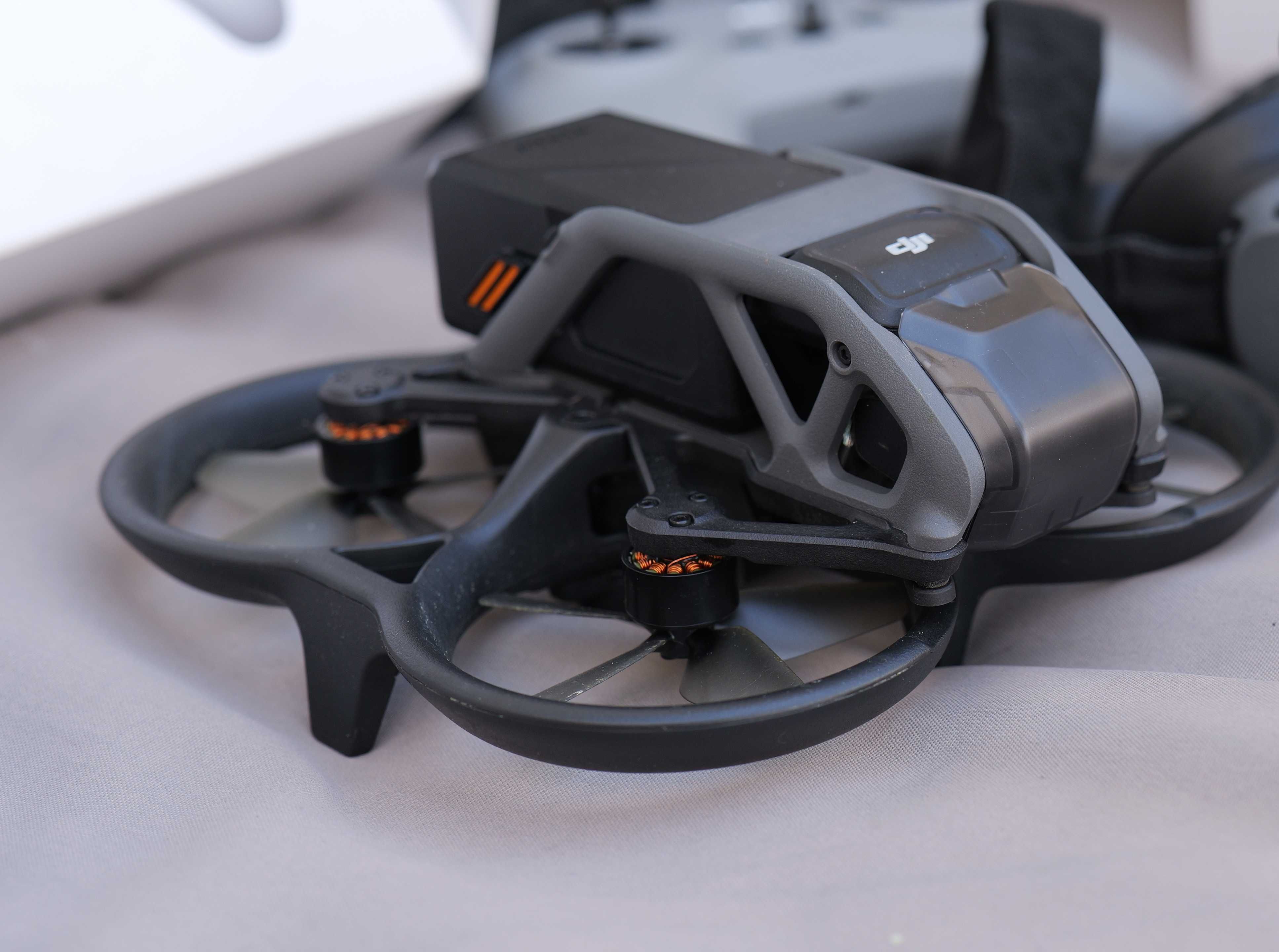 DJI Avata БЕЗ очила и контролер