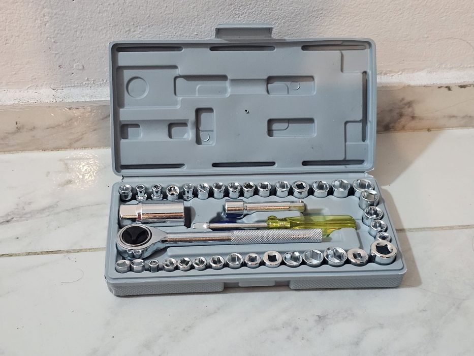 Trusa scule tubulare și bit