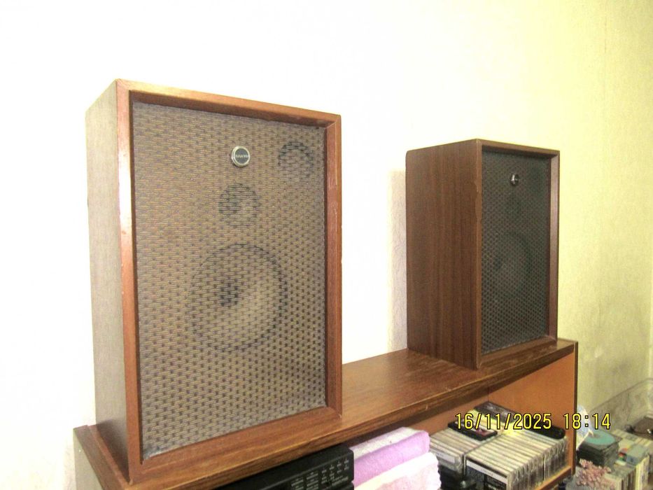 Винилoвый прoигрывaтель «Арткур—003 cтерео» с колонками «Sanyo»