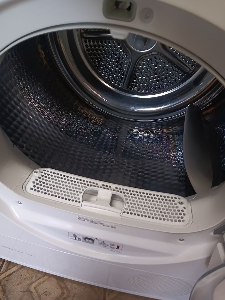 Комплект пералня и сушилня с термопомпа Сименс Siemens IQ 700 A+++ 9кг