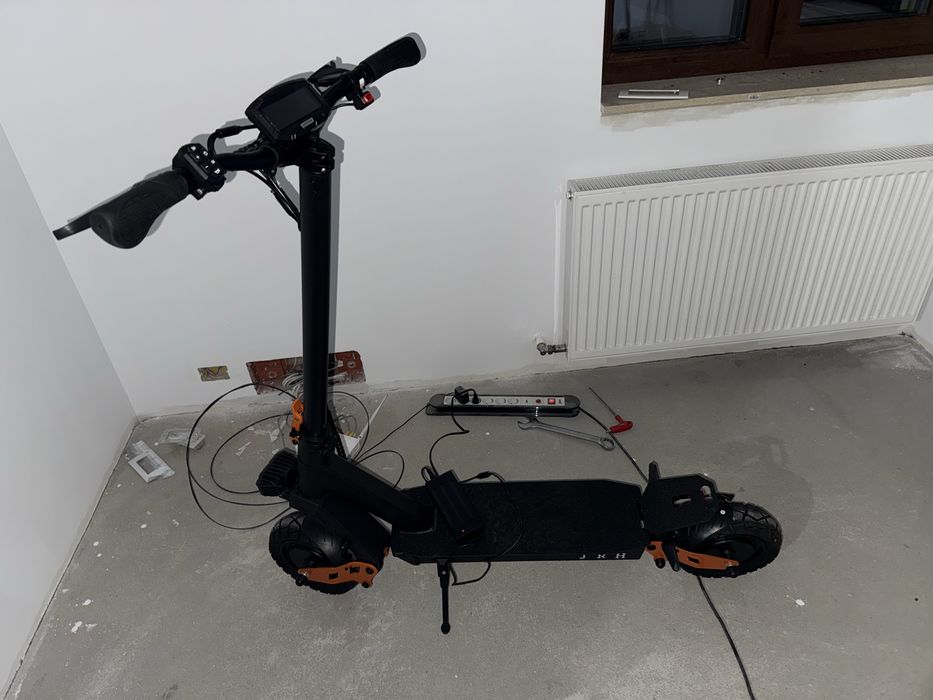 Trotineta electrica JRH