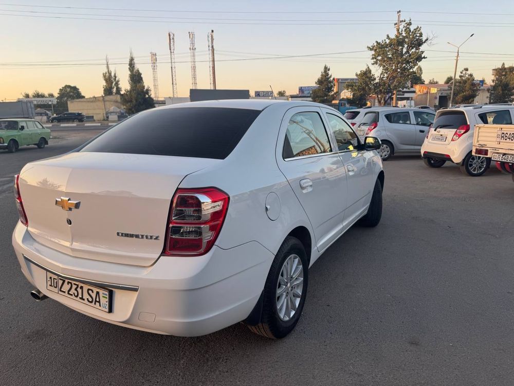 Cobalt 2020 yil 10900$